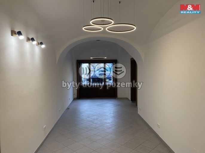 Pronájem, Obchod a služby, Dobruška