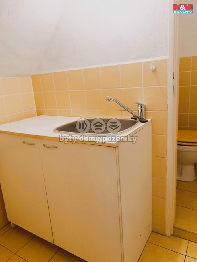 Pronájem, Obchod a služby, Tišnov