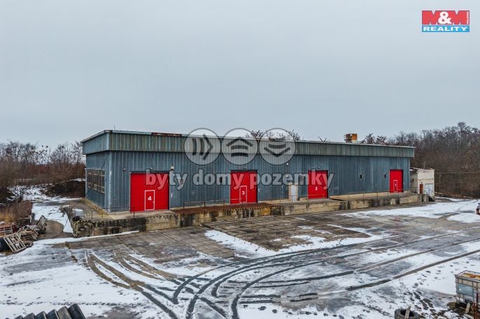 Pronájem, Sklad, Veleň