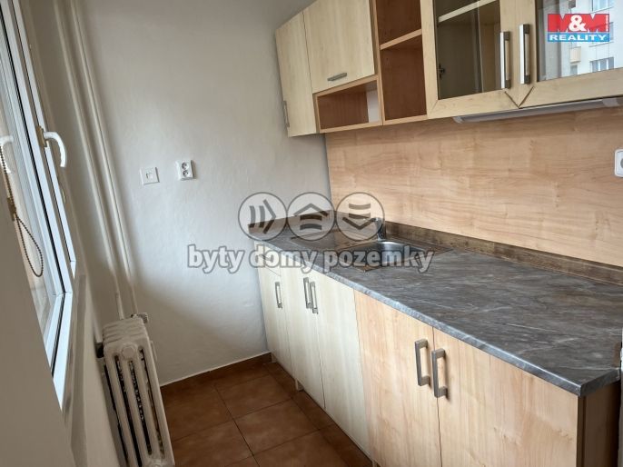 Pronájem, Byt 1+kk, Pardubice