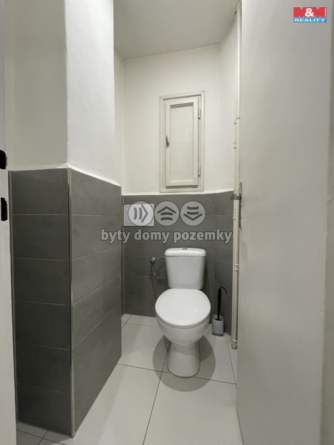 Pronájem, Byt 1+kk, Praha