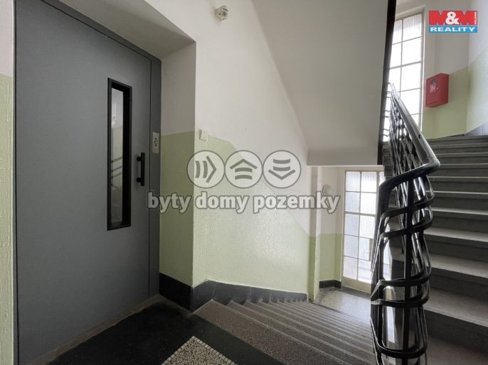 Pronájem, Byt 1+kk, Praha