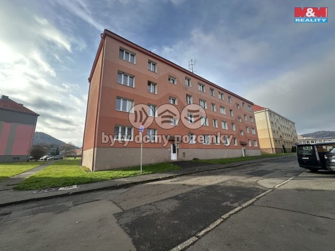 Pronájem, Byt 1+1, Klášterec nad Ohří