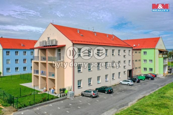 Pronájem, Byt 1+kk, Janovice nad Úhlavou