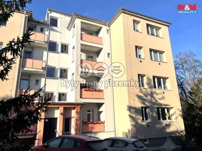 Prodej, Byt 3+1, Louny