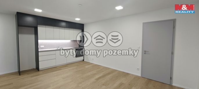 Pronájem, Byt 1+kk, Brno