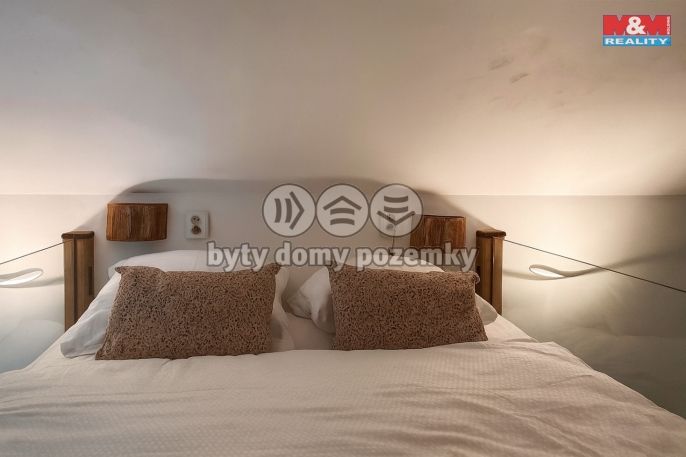 Pronájem, Byt 1+kk, Praha