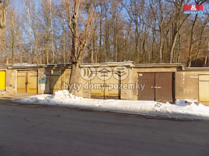 Prodej, Garáž, Újezdeček