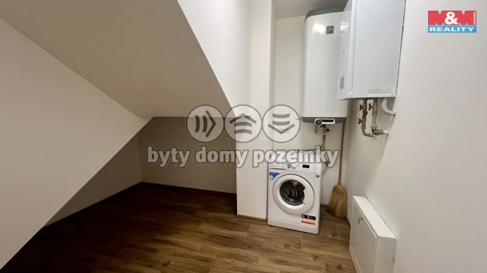 Pronájem, Rodinný dům, Měník