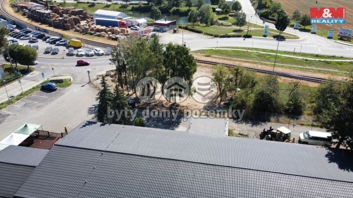 Pronájem, Obchod a služby, Chrášťany