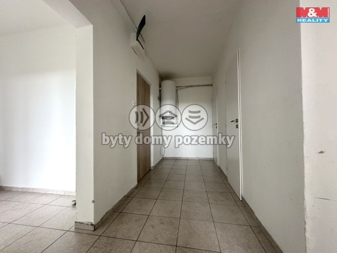 Prodej, Byt 4+1, Obrnice