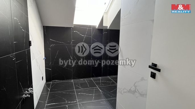 Prodej, Rodinný dům, Malhostovice