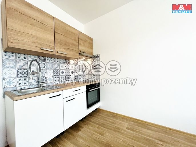 Pronájem, Byt 1+kk, Jablonec nad Nisou