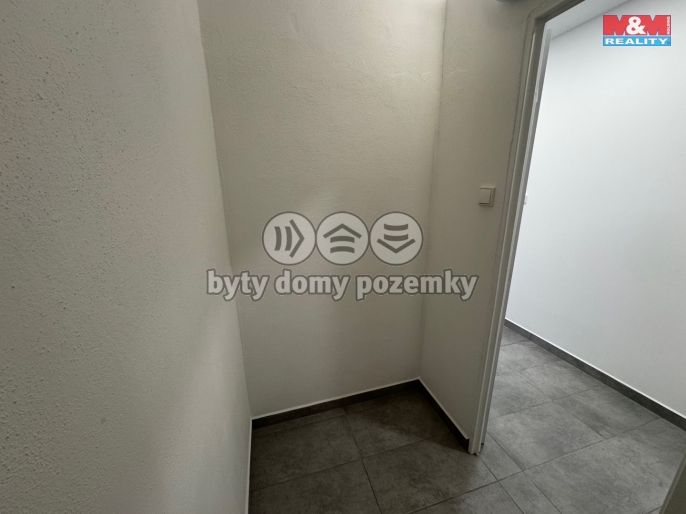 Pronájem, Byt 2+1, Doksy