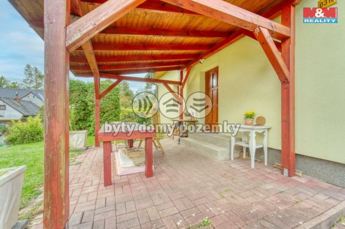 Prodej, Rodinný dům, Čím