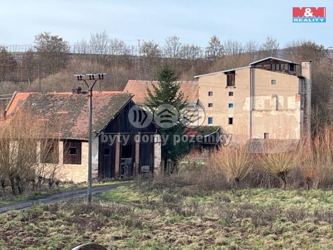 Prodej, Zemědělská usedlost, Pnětluky