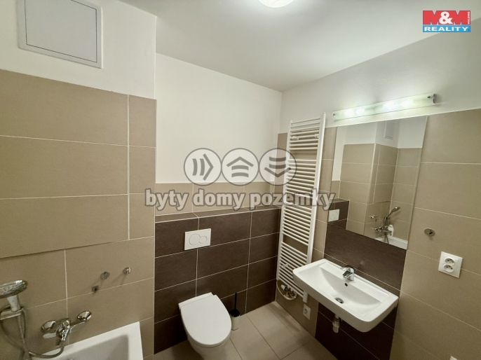 Pronájem, Byt 1+kk, Brno