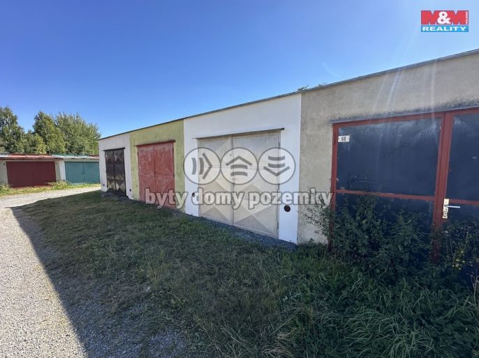 Prodej, Garáž, Polička