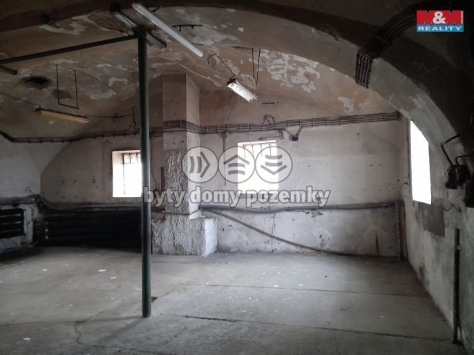 Pronájem, Zemědělský objekt, Lešná