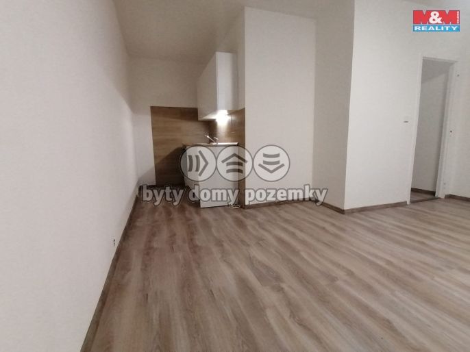 Pronájem, Byt 1+kk, Ústí nad Labem