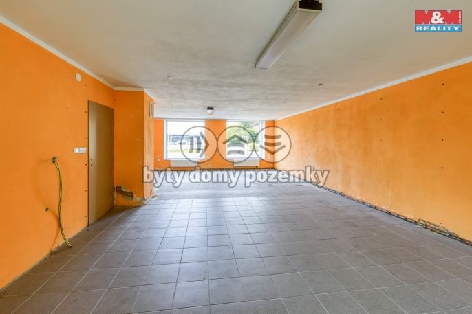 Pronájem, Obchod a služby, Nýřany