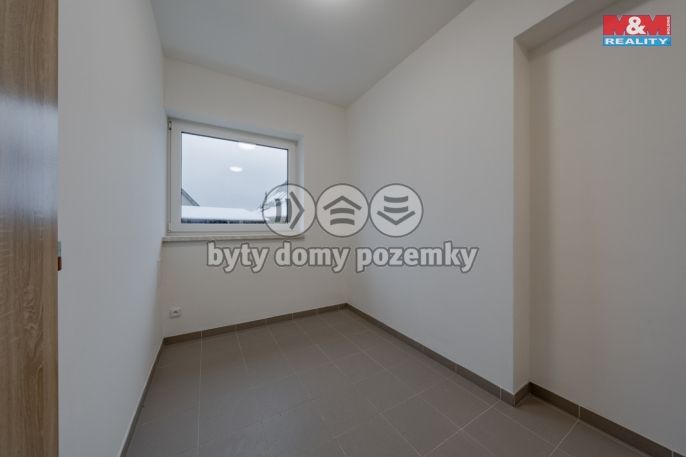 Pronájem, Sklad, Zubří