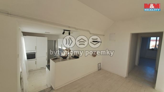 Prodej, Byt 4+1, Břeclav