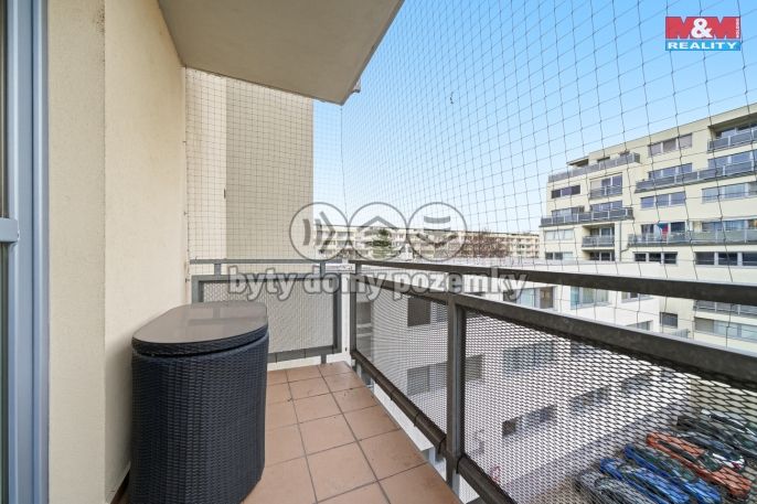 Prodej, Byt 2+kk, Pardubice