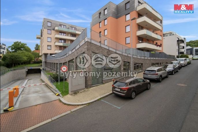 Pronájem, Garážové stání, Praha