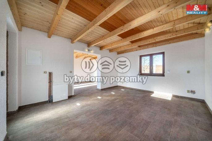 Prodej, Zemědělská usedlost, Tymákov