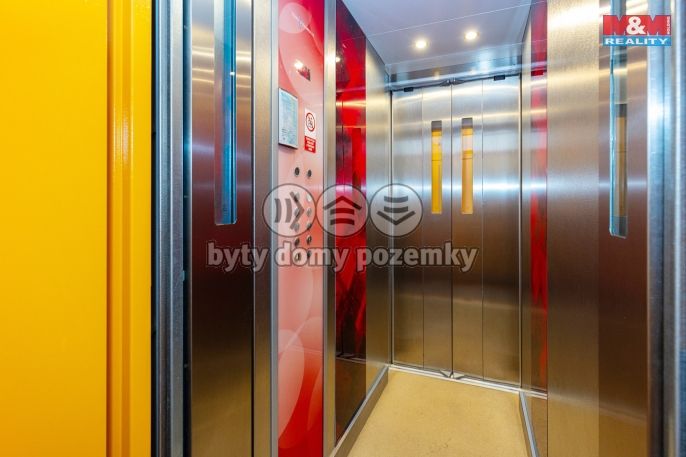 Pronájem, Byt 3+kk, Pardubice