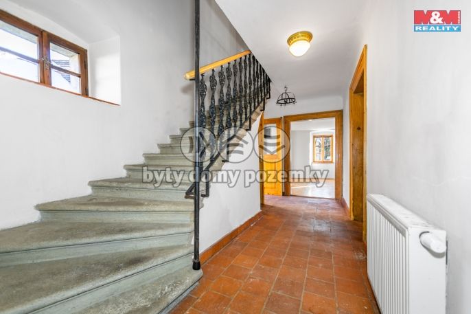 Pronájem, Zemědělská usedlost, Dobrovíz