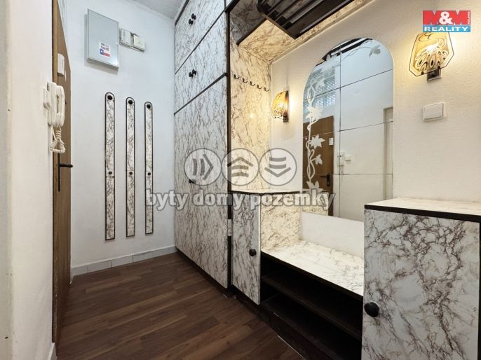 Prodej, Byt 2+1, Karlovy Vary