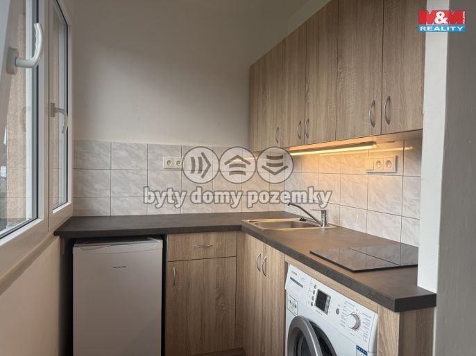 Pronájem, Byt 1+kk, Náchod
