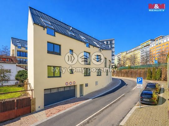 Prodej, Byt 2+kk, Praha