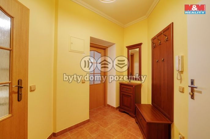 Prodej, Byt 1+1, Karlovy Vary