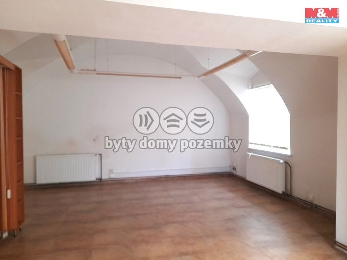 Pronájem, Zemědělský objekt, Lešná