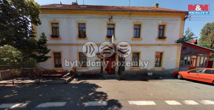 Prodej, Obchod a služby, Želízy