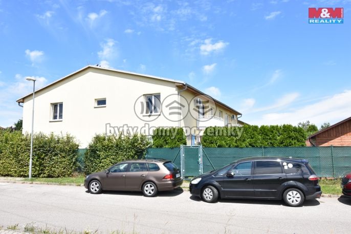 Pronájem, Byt 2+kk, Mratín