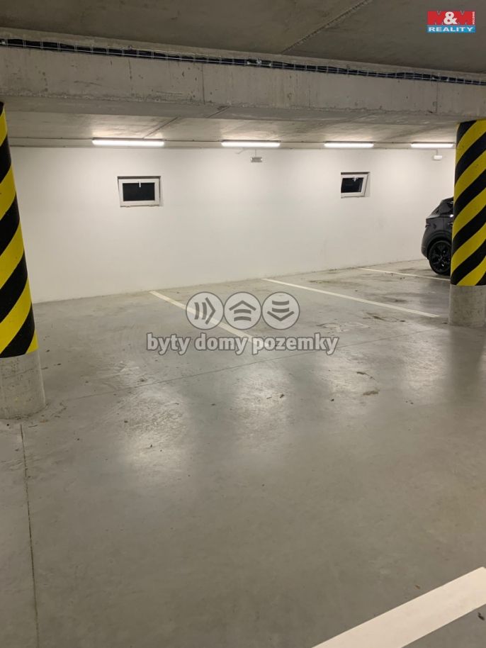 Pronájem, Garážové stání, Plzeň