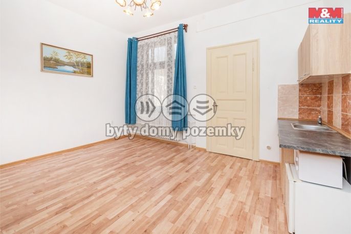 Pronájem, Byt 1+kk, Česká Kamenice