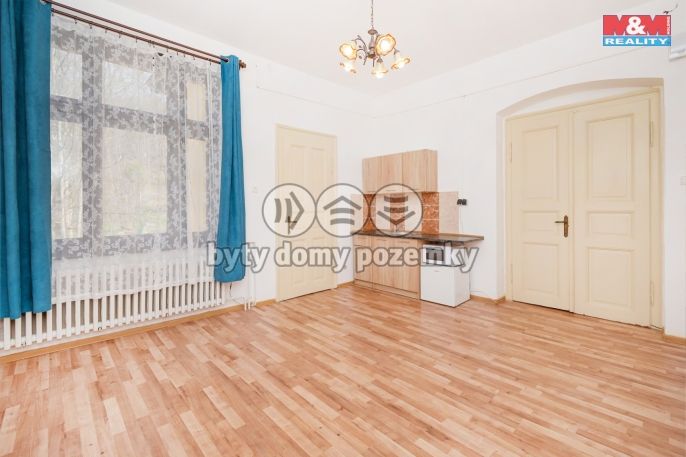 Pronájem, Byt 1+kk, Česká Kamenice