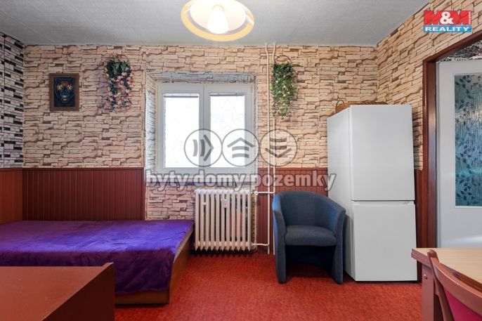 Prodej, Byt 3+1, Jesenice