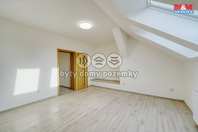 Pronájem, Byt 1+1, Plzeň