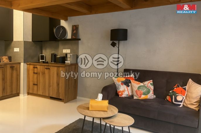 Pronájem, Byt 1+kk, Praha