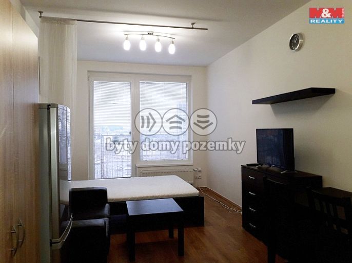 Pronájem, Byt 1+kk, Praha