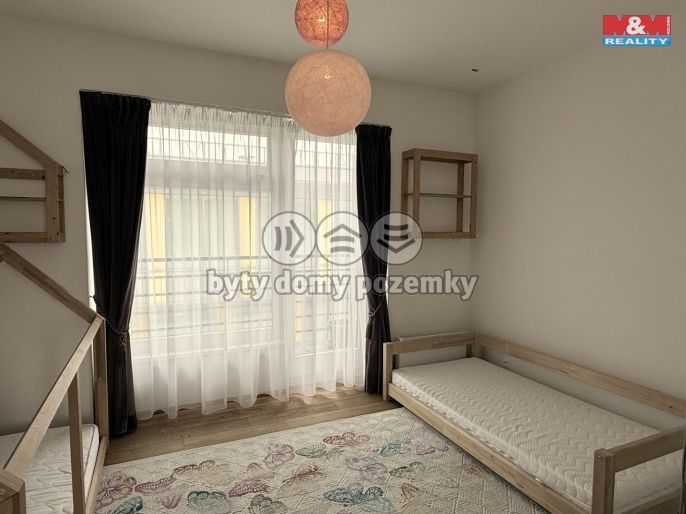 Pronájem, Byt 3+kk, Dolní Břežany