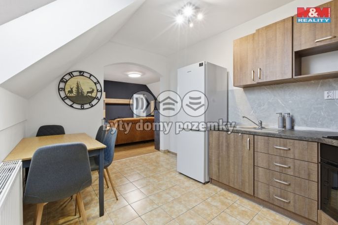 Pronájem, Byt 2+1, Nupaky