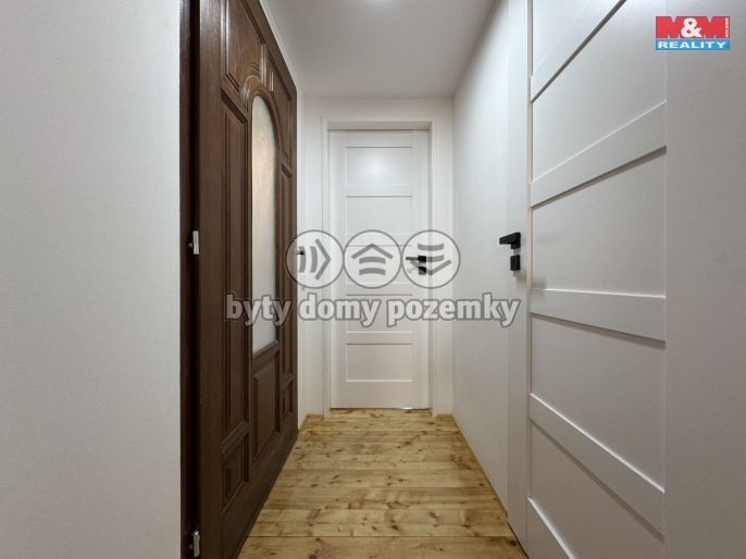 Pronájem, Byt 2+kk, Velešín