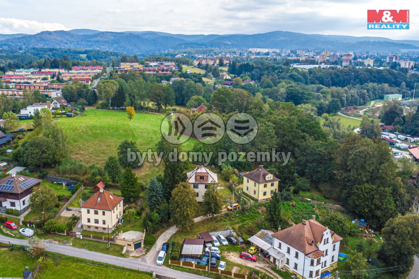 Dům